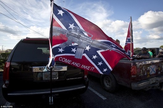 2A05011400000578-3141339-Gun_rights_This_southern_driver_s_flag_also_displayed_his_enthus-a-43_1435415500456